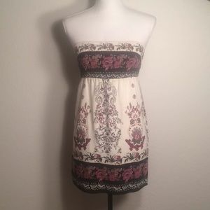 Charlotte Russe black and white top